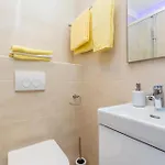 Villa Modern With Heated Pool, Hot Tub And Sauna