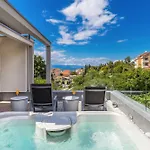 Modern With Heated Pool, Hot Tub And Sauna * Malinska